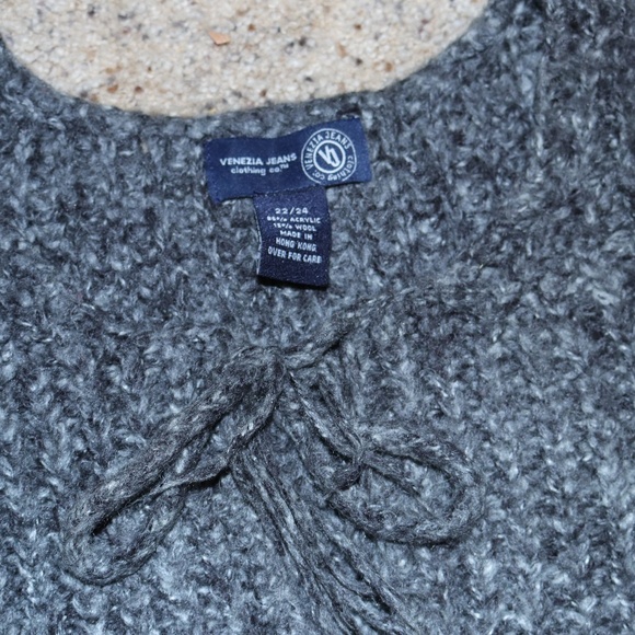 Vintage Venezia BOHO Wool blend Fringed Grey  Sweater SZ 22/24 - Picture 2 of 6